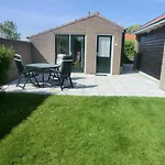 Vakantiewoning de Wilg met grote tuin
