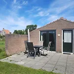 Vakantiewoning de Wilg met grote tuin