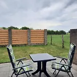 Vakantiewoning de Wilg met grote tuin
